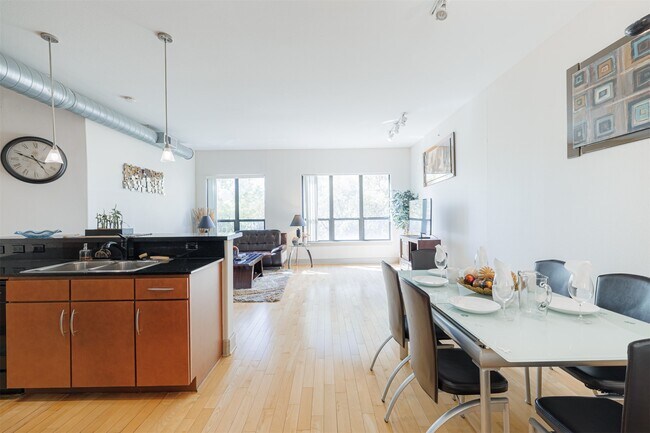 Foto del edificio - 1901 Post Oak Blvd