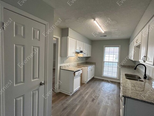 Building Photo - 4176 Chesapeake Way