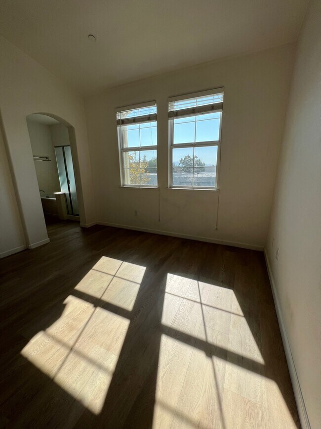 Foto del edificio - 1645 Mabury Road