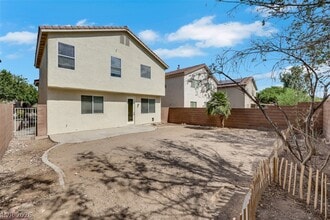 Building Photo - 5825 Field Breeze St