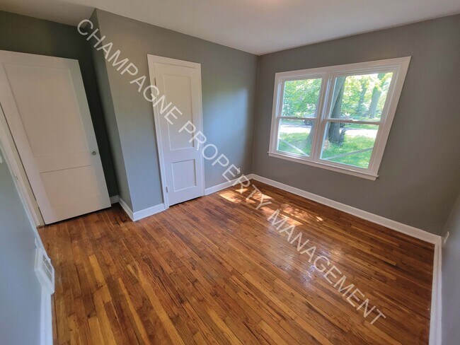 Foto del edificio - Newly Remodeled 3 Bed 2 Bath Single Family...