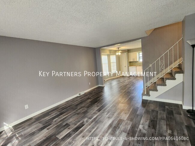 Foto del edificio - 9110 W 102nd St