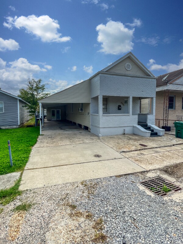 434 2nd Ave Unit 434 2nd Ave, Harvey, LA 70058 Room for Rent in