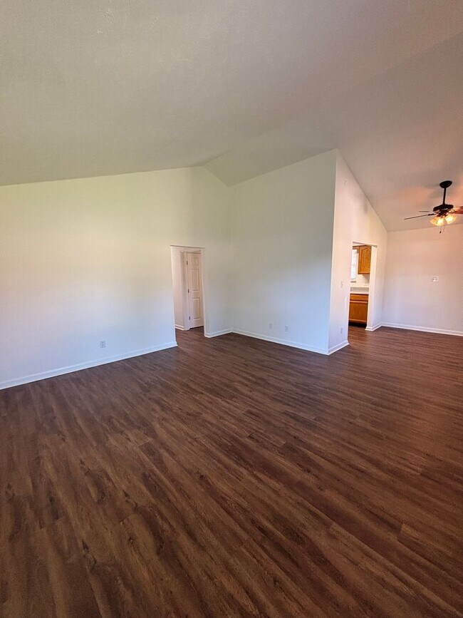 Foto del edificio - Freshly Renovated Cottage!