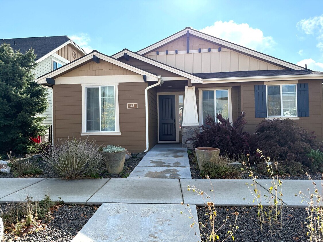 Foto principal - Beautiful Home in Avimor!