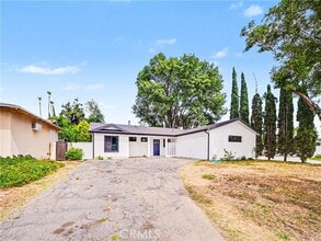 Building Photo - 8738 Monogram Ave