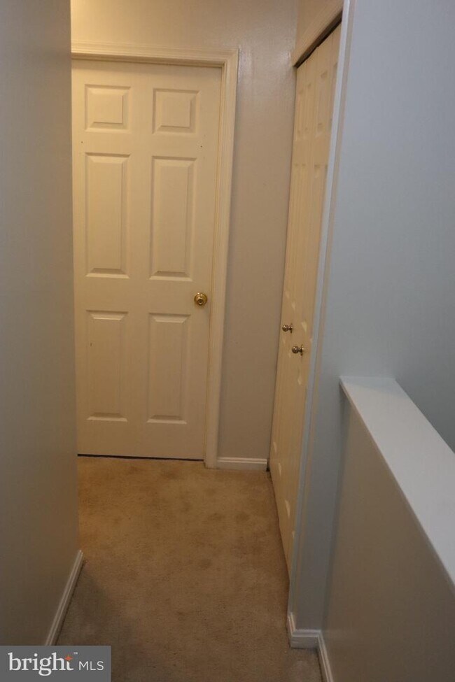 Building Photo - 7211 Goblet Ct