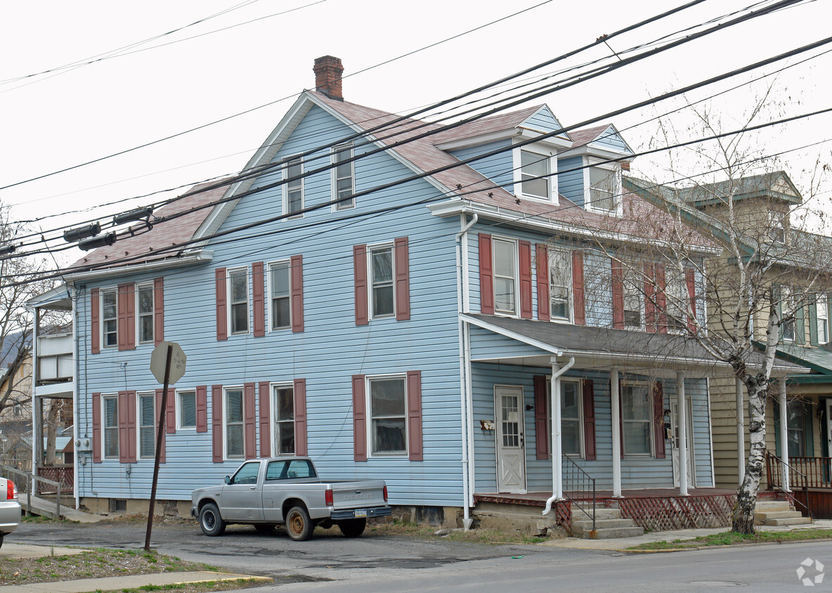 Primary Photo - 422-424 Reagan St