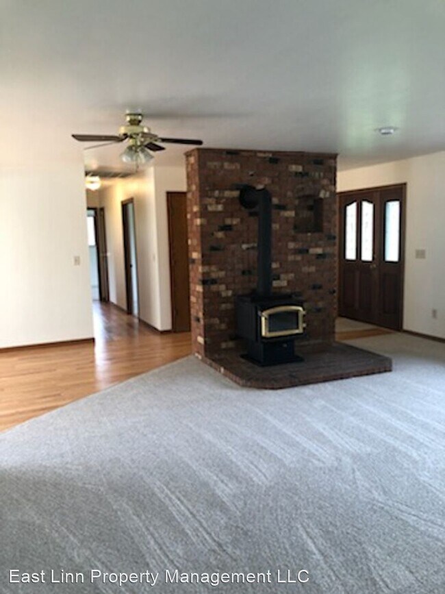 Foto del edificio - 3 br, 2.5 bath House - 39834 Crawfordsvill...
