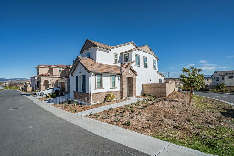 28354 Vela Wy, Santa Clarita, CA 91354 House Rental in Santa Clarita, CA