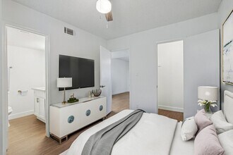 Interior Photo - Aster on University