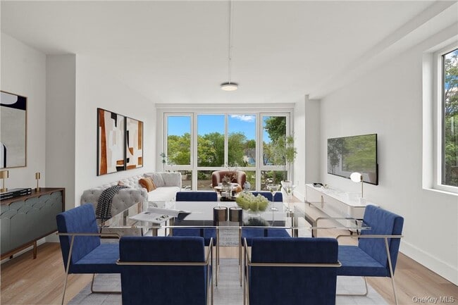 Building Photo - Ten Lyon Pl