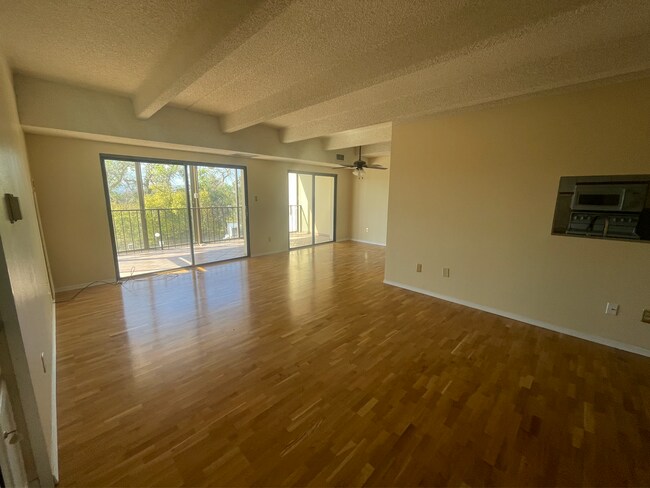 Foto del edificio - 7865 E Mississippi Ave