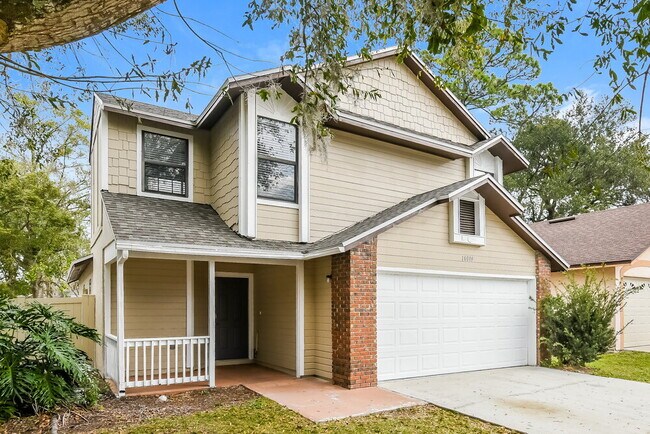 Foto del edificio - 10019 Creekwater Blvd