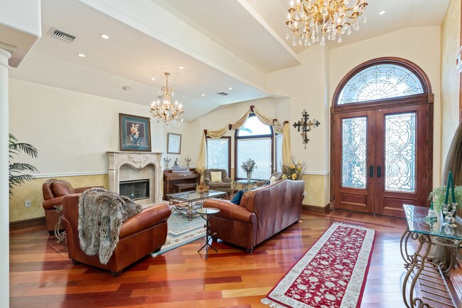 Foto del edificio - 8252 Dancy Cir