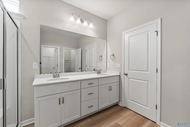 Building Photo - 117 Evergreen Ml Ln