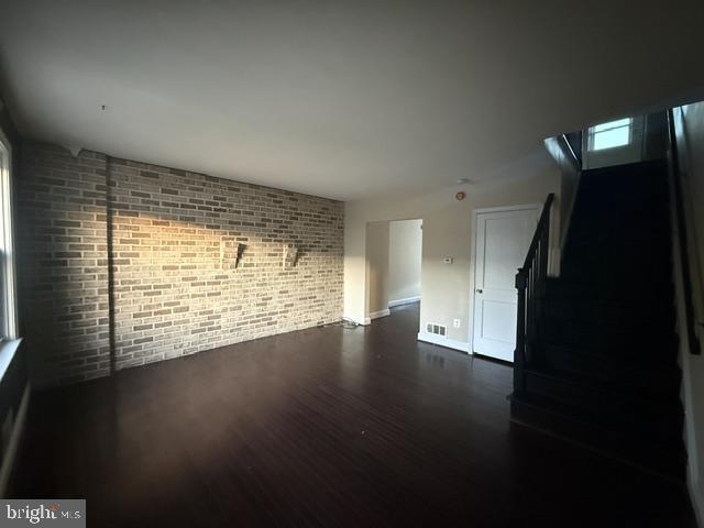 Foto del edificio - 2136 Redthorn Rd