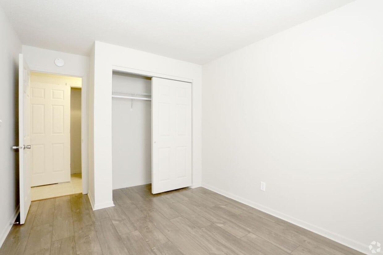 Foto del edificio - 908 N Broadway Ave