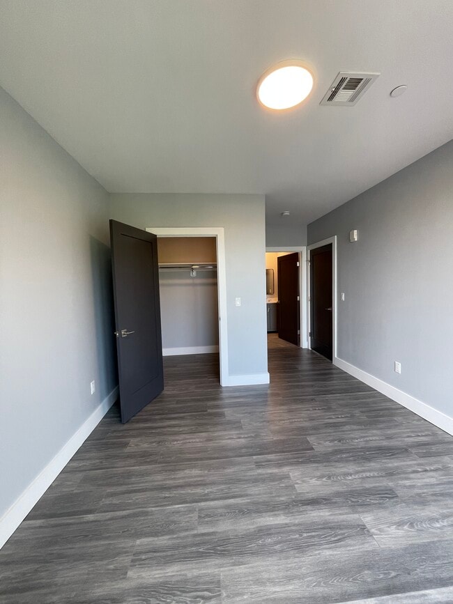 Building Photo - 367 Western Ave