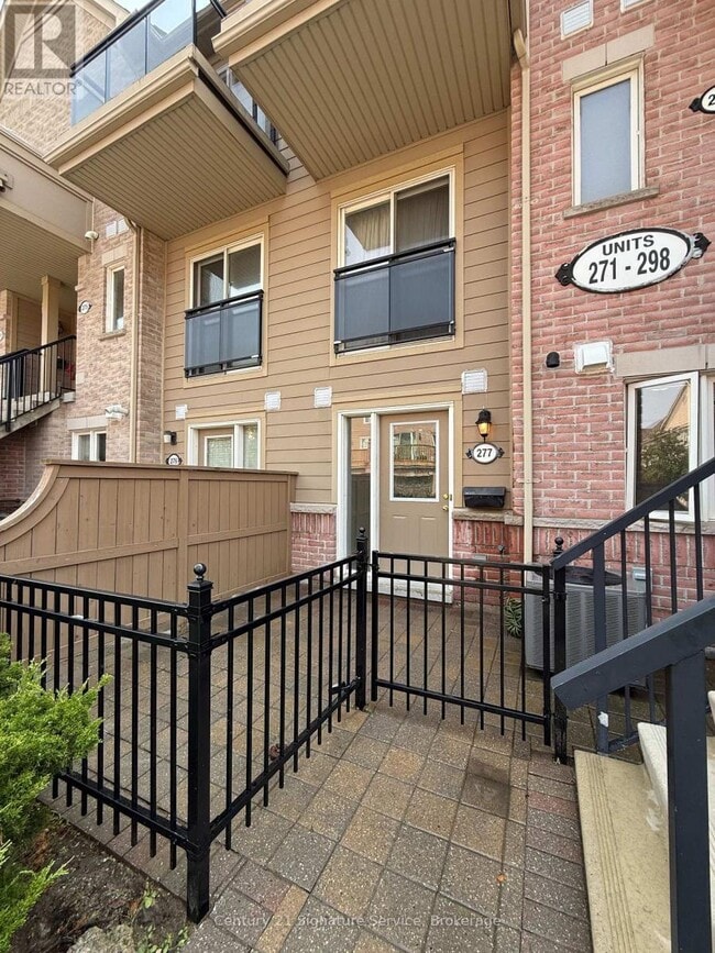 Building Photo - 4975 Southampton Dr