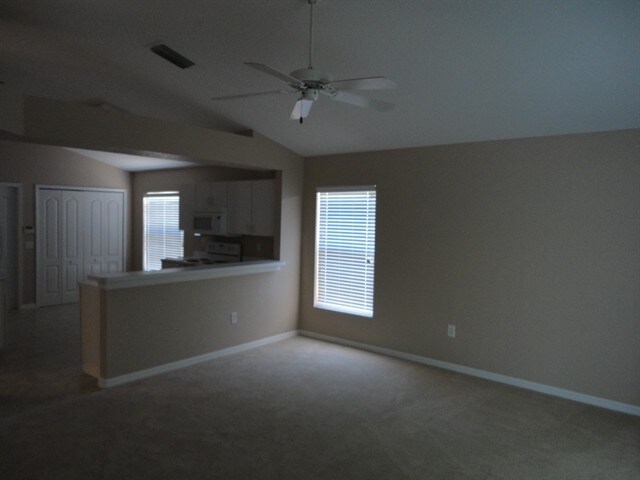 Building Photo - 3828 Bellewater Blvd