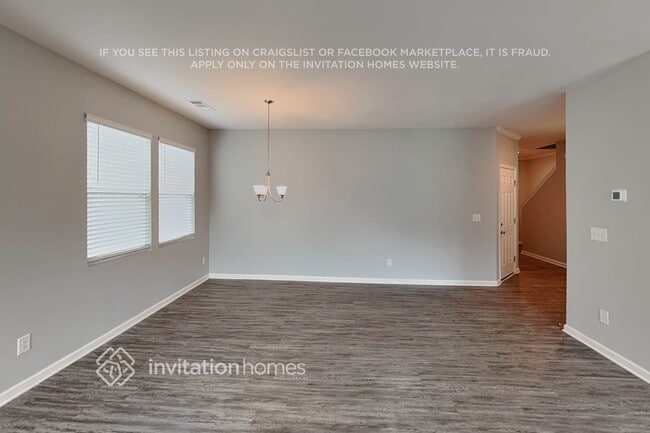 Building Photo - 4937 Fawnwood Dr