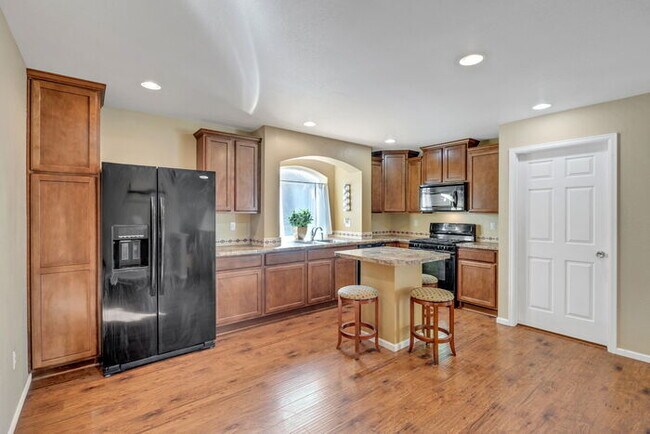 Foto del edificio - 5293 N Dunkirk St