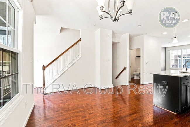 Building Photo - 3916 Brownstone Blvd