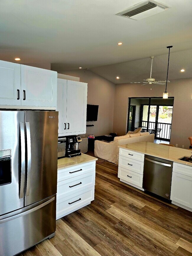 Foto del edificio - 10367 S Circle Lake Dr