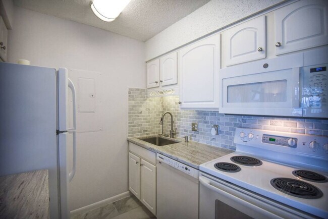 Foto del edificio - 303 Atlantic Ave