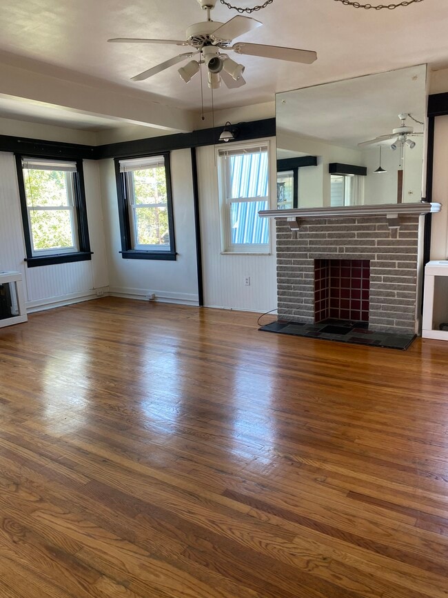 Building Photo - 2277 Shady Ave
