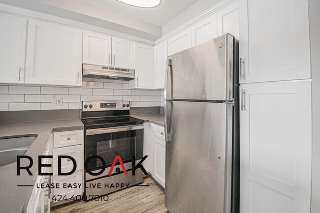 Foto del edificio - 6700 Franklin Pl