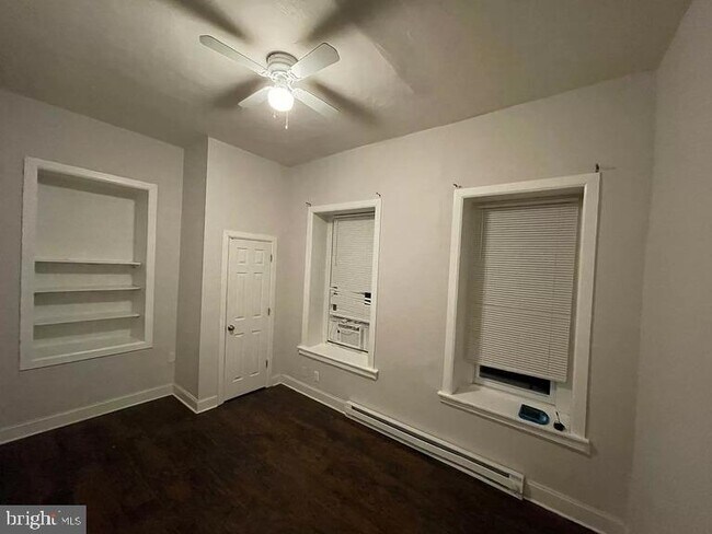 Foto del edificio - 5404 Wayne Ave