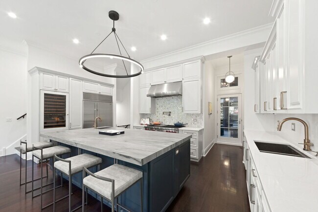 Foto del edificio - 428 W Huron St