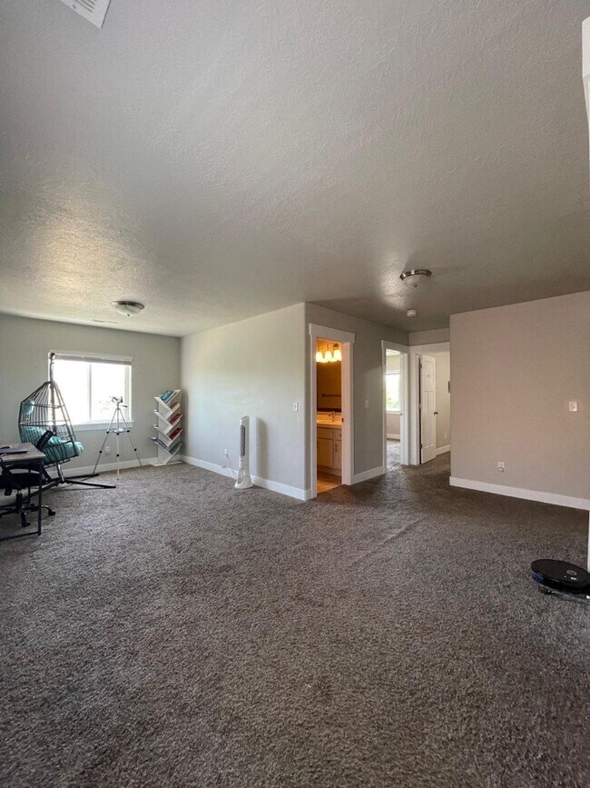 Foto del edificio - 11044 S Becks Bend Ln