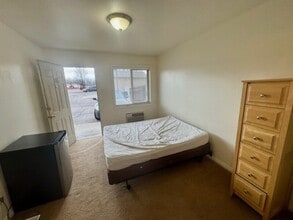 Building Photo - 1675 S State St