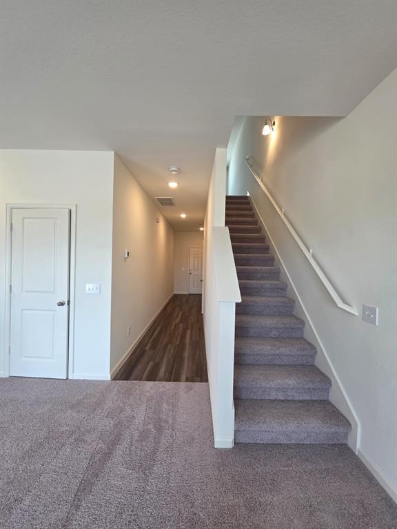 Building Photo - 8538 Ora Mdws Dr