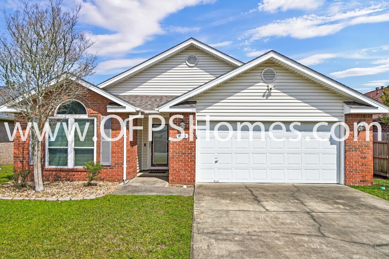 Primary Photo - 3 bedroom in Fort Walton!
