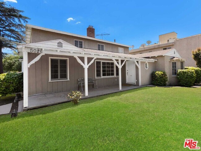 Building Photo - 5026 Laurel Canyon Blvd
