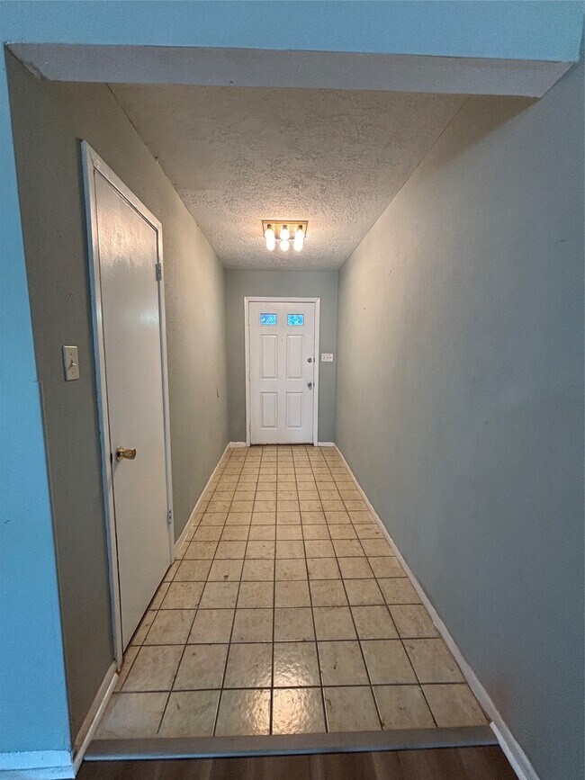 Foto del edificio - 1506 Park Maple Dr