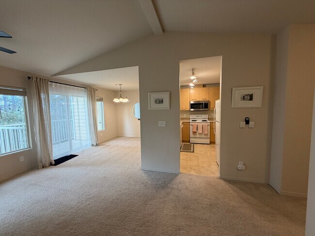 Foto del edificio - 710 240th Way SE