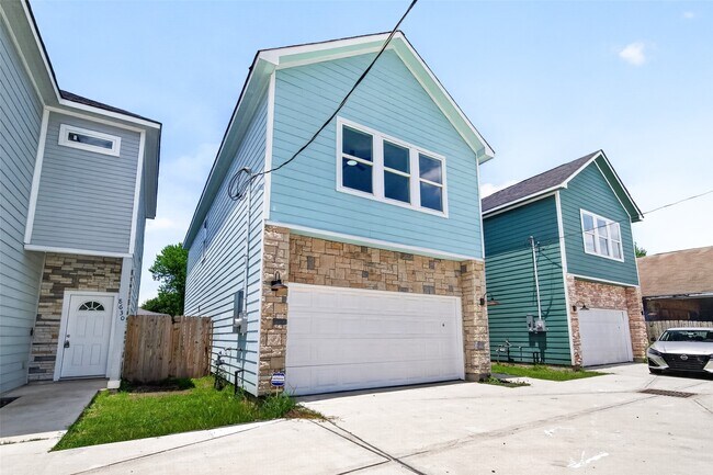 Foto del edificio - 8628 Scott St