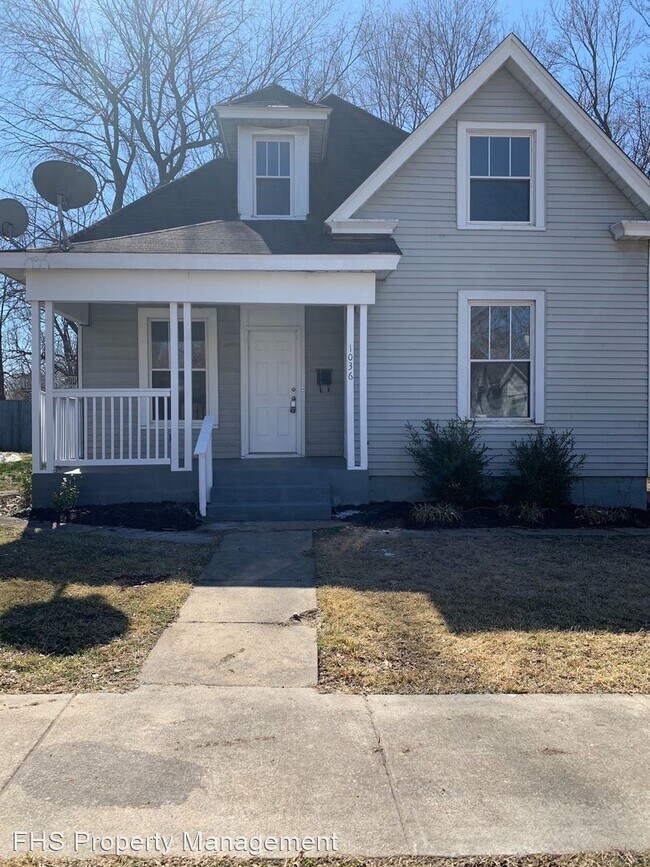 Building Photo - 4 br, 1 bath House - 1036 W Hamilton