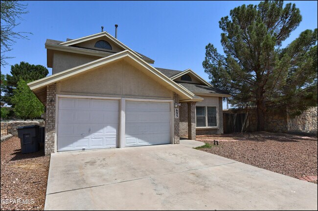 Foto del edificio - 695 Bluff Canyon Cir