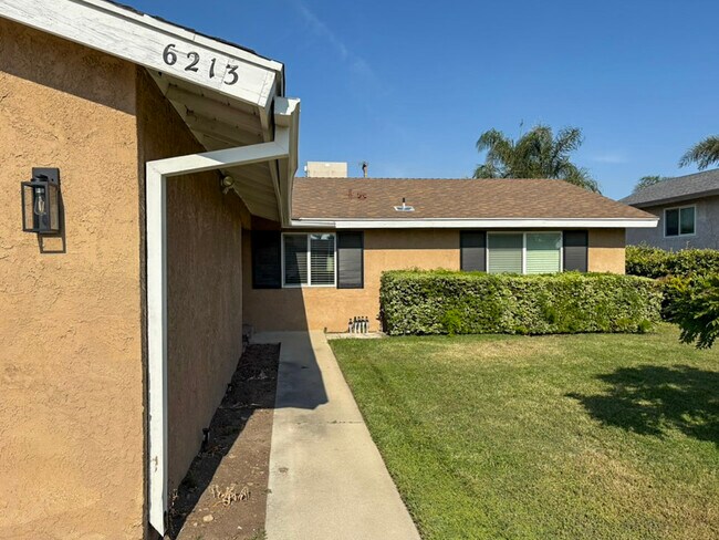 Foto del edificio - 6213 Granby Ave