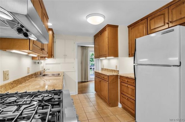 Building Photo - 280 Getzville Rd