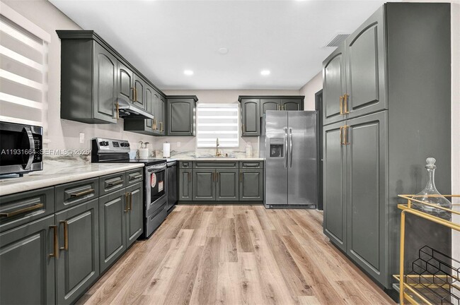 Building Photo - 2211 NW 189th Terrace