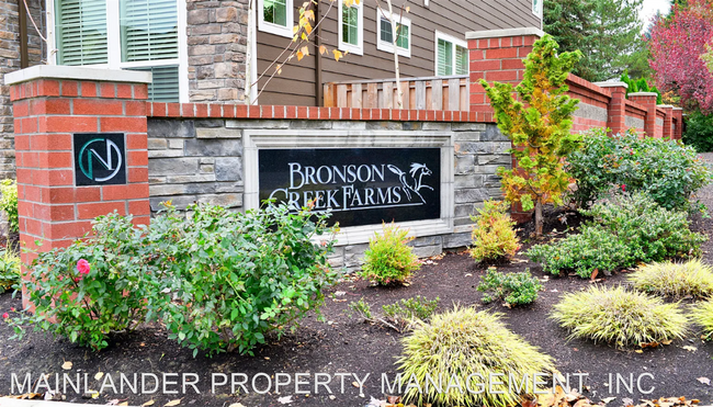 Foto del edificio - 5 br, 3.5 bath House - 15374 NW DOMINION DR.