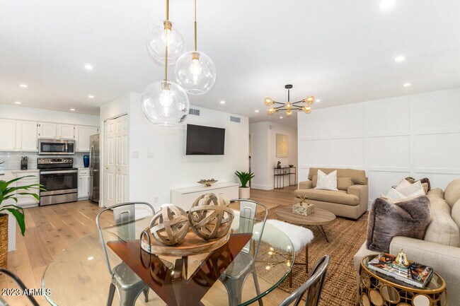 Foto del edificio - 11225 N 109th Way