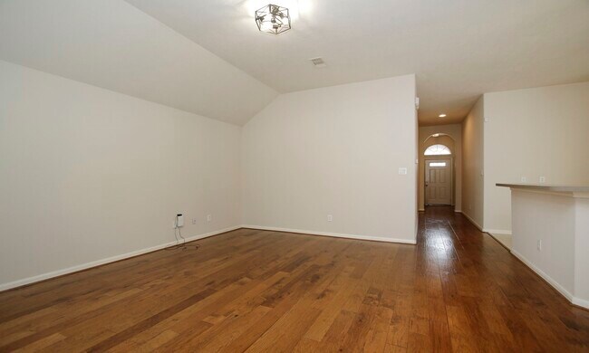 Foto del edificio - 15938 Cottage Ivy Cir
